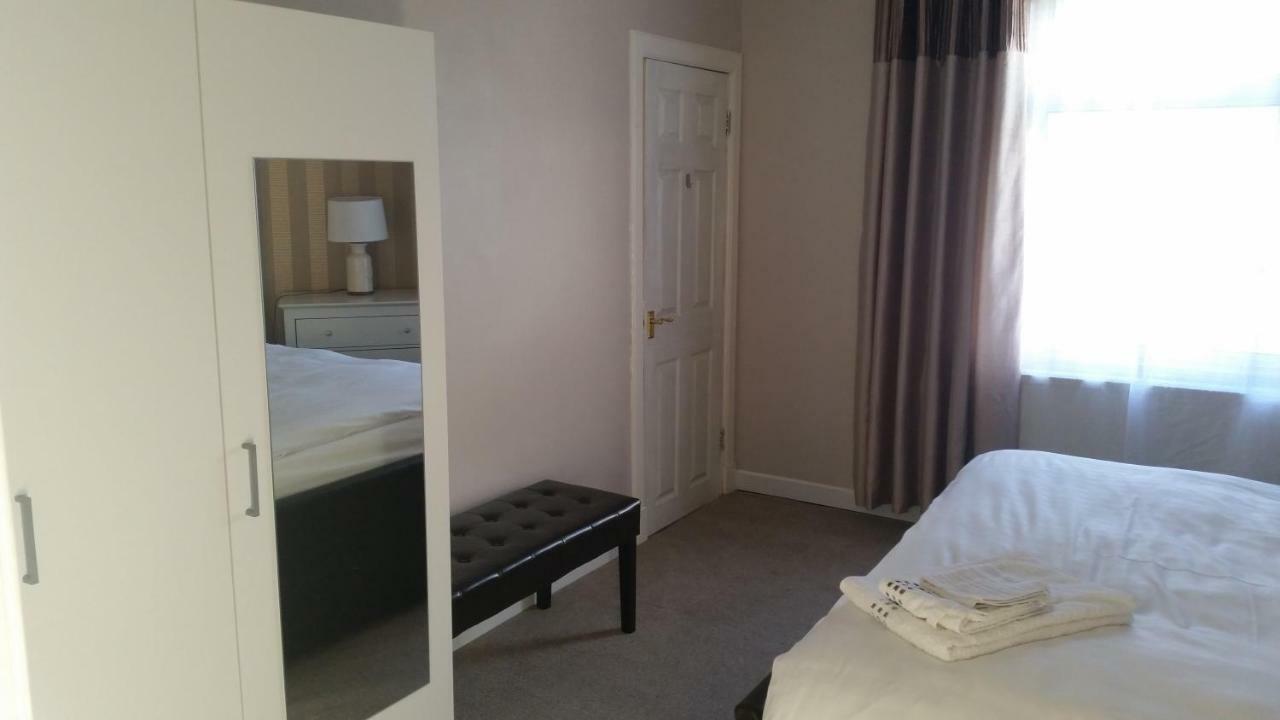 Dumfries Central apartment Extérieur photo